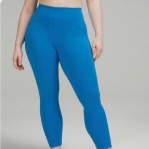 InStill High-Rise Tight 25”